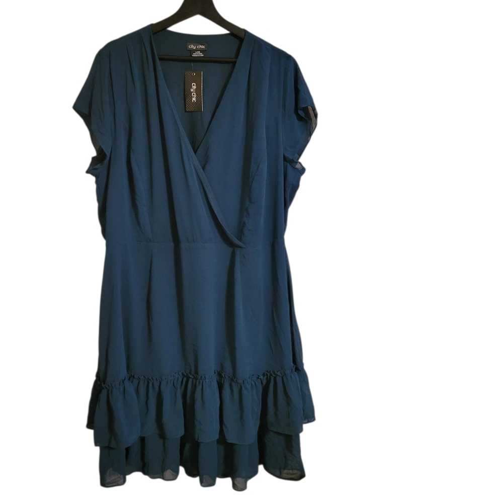 City Chic Dreamy Flirt Dress In Alpine Green